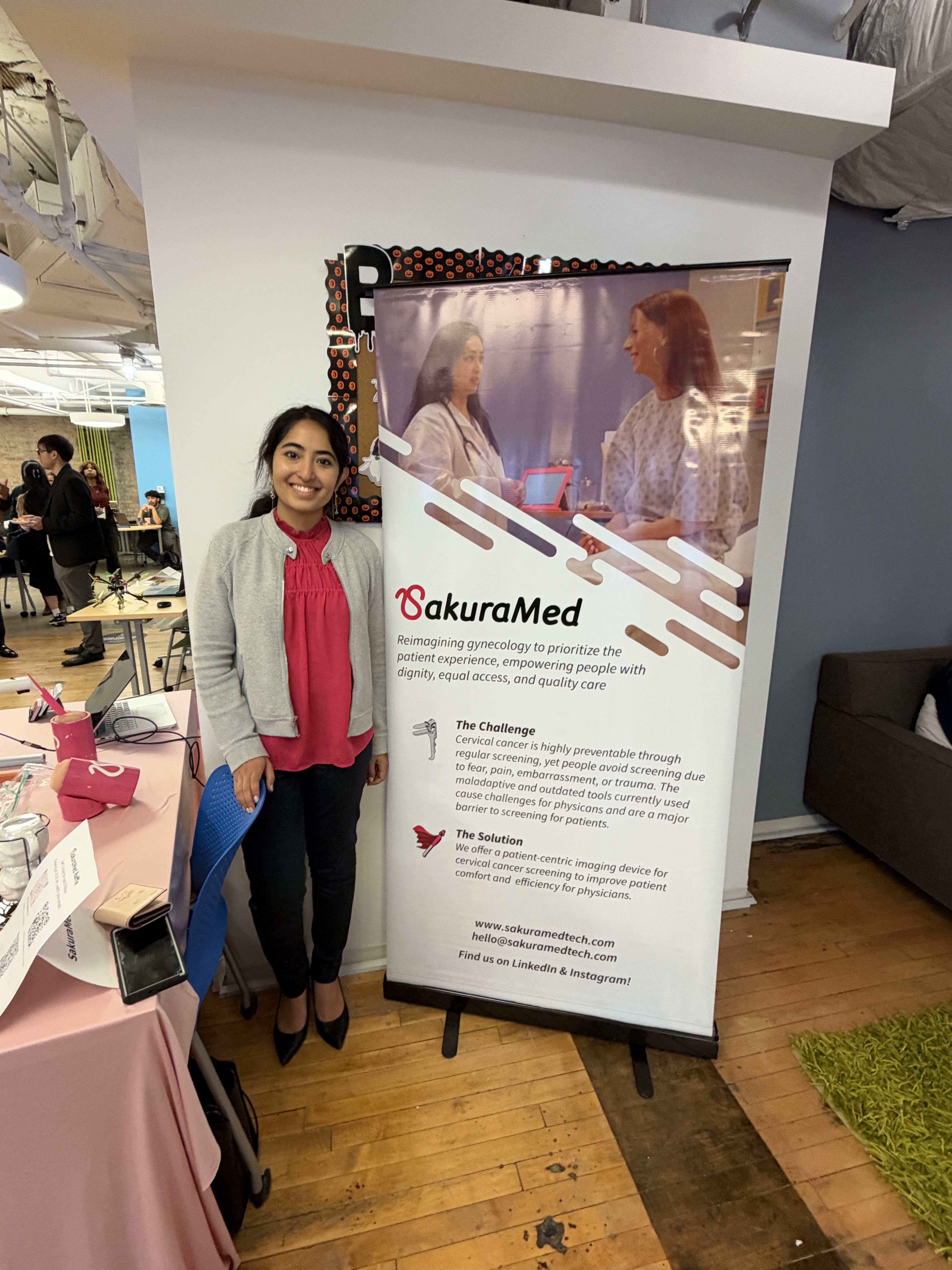 A student from SakuraMed startup showcasing her idea. 